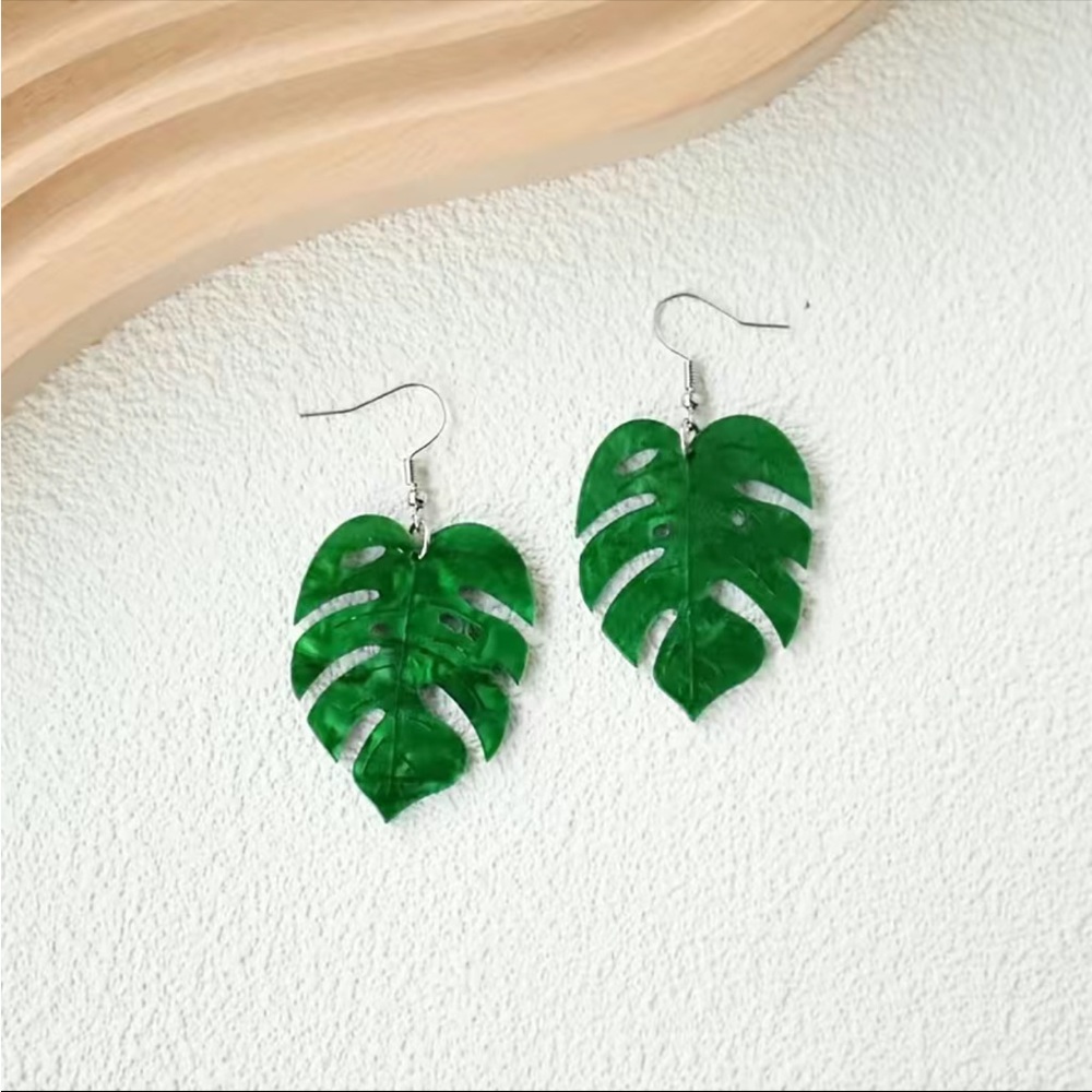 Acrylic‎ Large Leaf Earrings Faux Fashion Jewelry